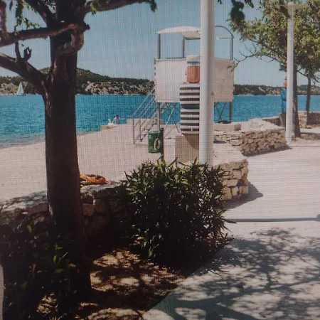 Feriehus Mare Kuca Za Odmor Šibenik