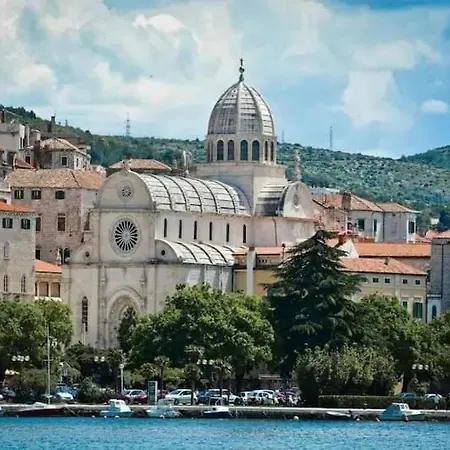Dom wakacyjny Mare Kuca Za Odmor Szybenik