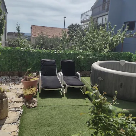 Mare Kuca Za Odmor *