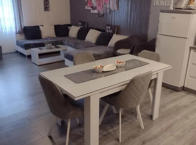 Feriehus Mare Kuca Za Odmor *