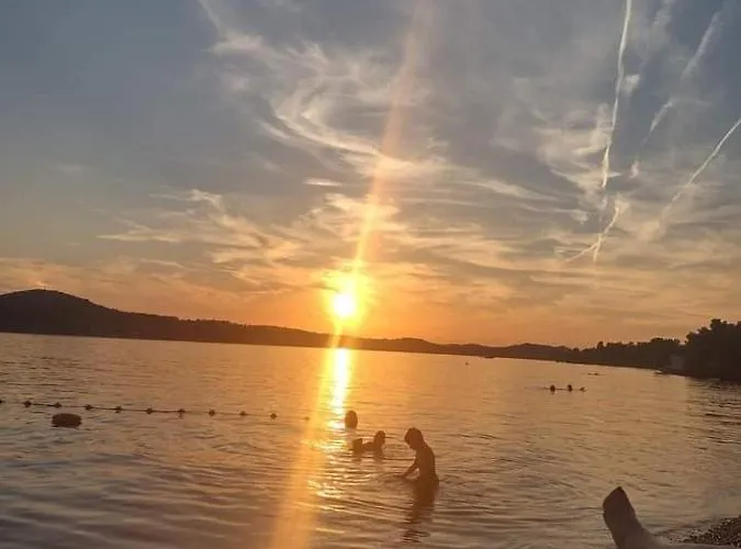 Mare Kuca Za Odmor *