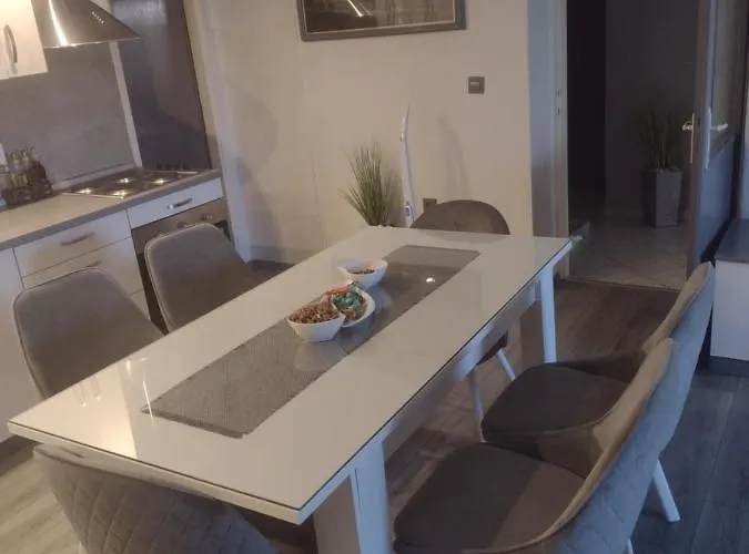 Mare Kuca Za Odmor Feriehus *